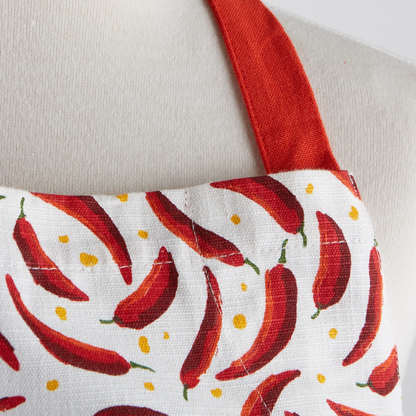 Design Imports Chilis Printed Chef’s Apron – Durable & Fun Kitchen Apron for Cooking and Baking DII