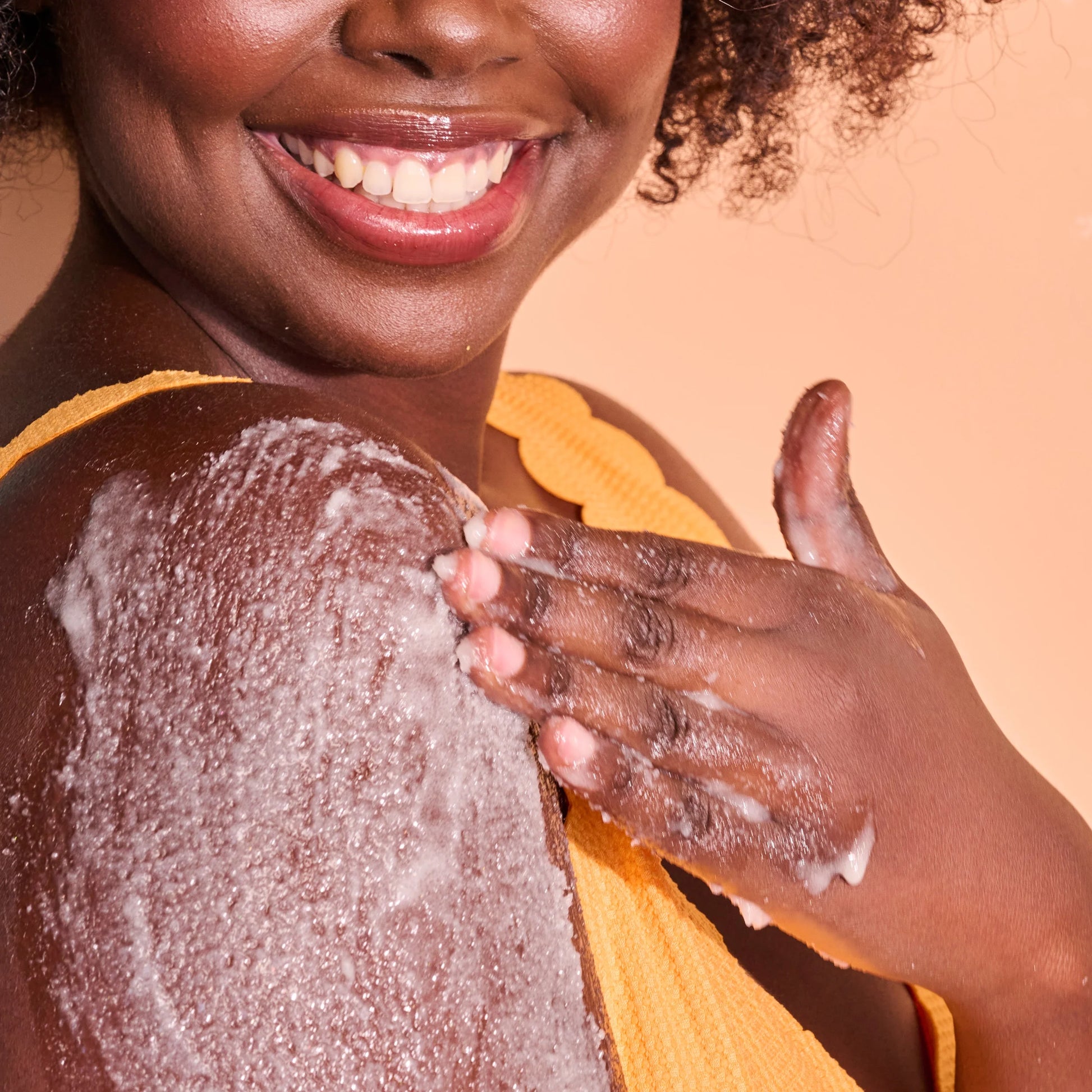 Tree Hut Vanilla Shea Butter Sugar Body Scrub – 18 oz Tree Hut